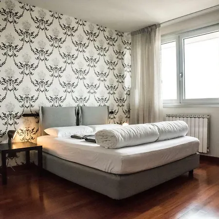 Heaven Eleven Apartament